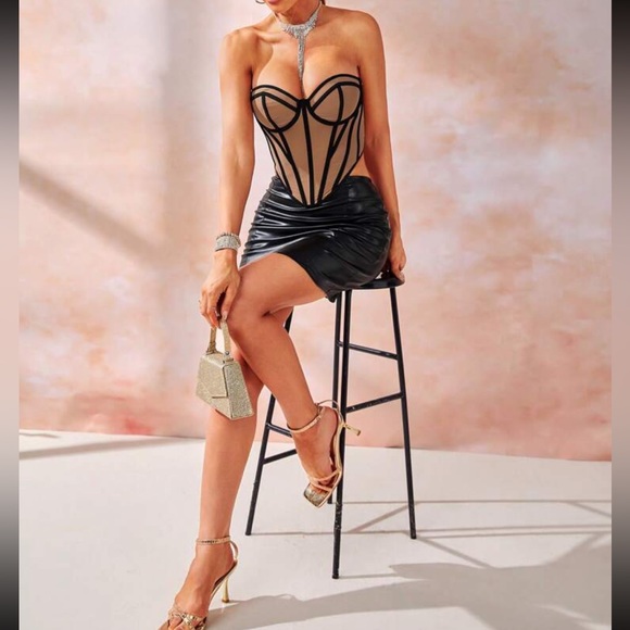 Luxe sexy bustier bralette crop top - Picture 4 of 7